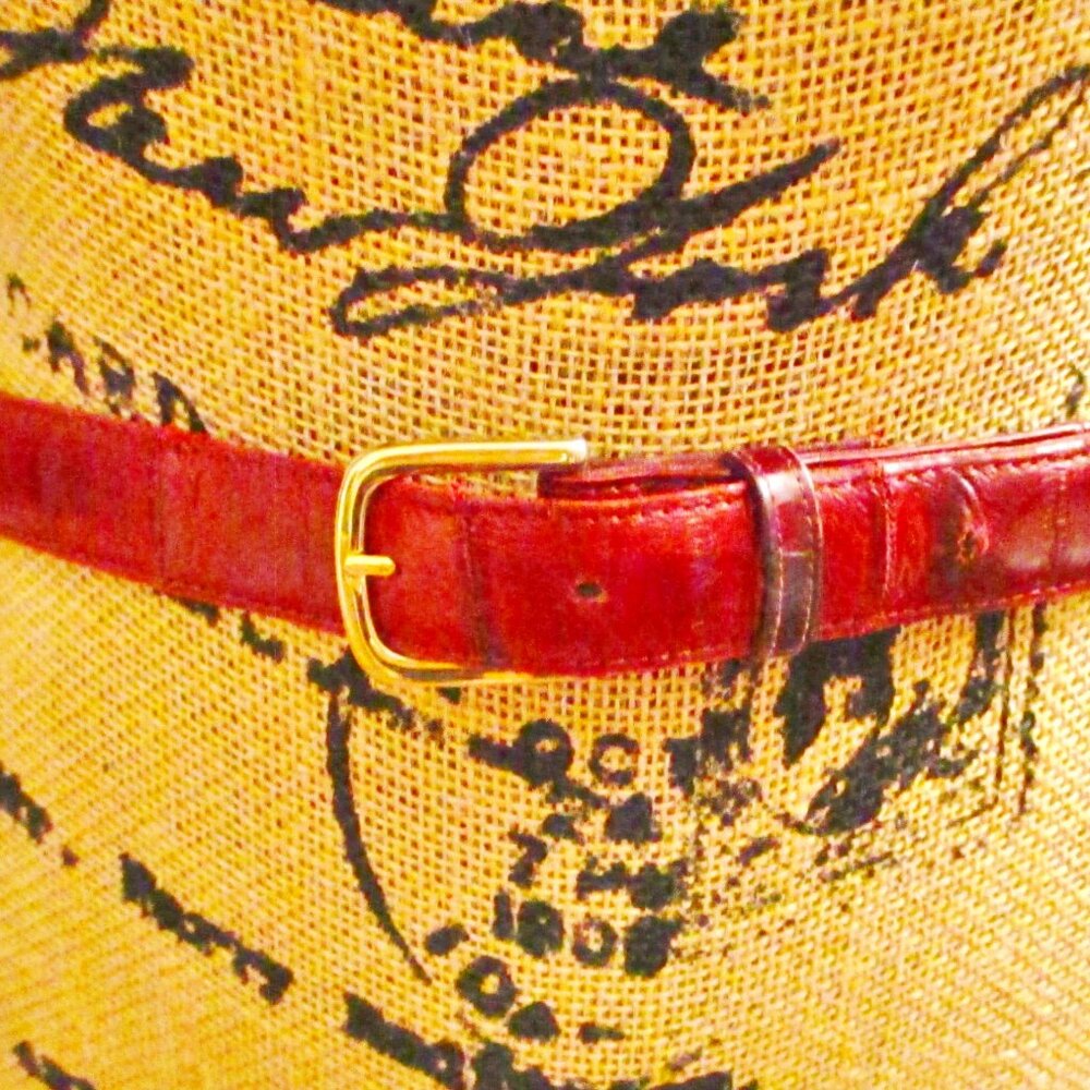 Vintage Women's Genuine Eel Skin Belt, Dark Red, Gold Buckle, Size 32